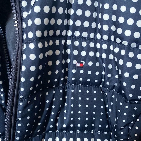 Tommy Hilfiger Puffy Vest - Picture 4 of 6